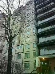 Квартира 47,8 кв.м, Санкт-Петербург, ул. Котина, д. 7, корп. 1, литера А, кв. 41, 5 этаж. Кадастровый номер: 78:40:0008304:5420. Принадлежит на праве долевой собственности от 22.12.2016 (1/2 доли) и от 29.03.2017 (1/2 доли). В ЕГРН зарегистрированы ограничения права и обременения - запрещения…