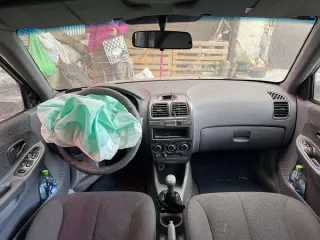 Hyundai Accent 2004, VIN: X7MCF41GP4M013070, год выпуска 2004, цвет серый. Автомобиль находится в залоге у КПК Кубик, в аварийном состоянии (сильно поврежден после серьезного ДТП, технические части не рабочие, повреждения затрагивают ключевые узлы и агрегаты, а также силовую структуру кузова…