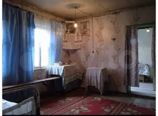 Жилой дом 44.7 кв.м и земельный участок 1200 кв.м, Тамбовская область. Жилое здание с кадастровым номером: 68:17:0202004:178, адрес: Российская Федерация, Тамбовская область, Сампурский Муниципальный район, сельское поселение Ивановский Сельсовет, деревня Анновка, ул. Дачная, дом 4, площадью 44,7…
