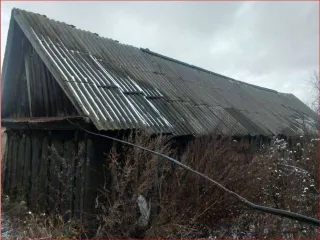 Дом 69,7 кв.м. и участок 4100 кв.м., Пензенская область. Жилое здание, площадь: 69,7кв.м., кадастровый номер: 58:08:0600401:162 и земельный участок, площадь: 4 100кв.м., категория земель: Земли населенных пунктов, разрешенное использование: Для ведения личного подсобного хозяйства, кадастровый…