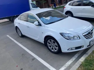 Opel Insignia 2011 года. VIN XWFGT5GE1B0001243.