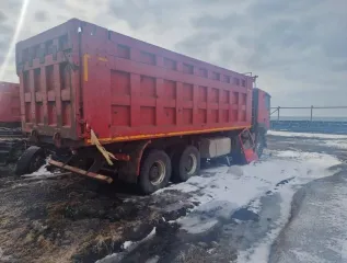 КАМАЗ М1840 2021 Транспортное средство КАМАЗ М1840 5490-S5,2021г.в., VIN: XTC549005М2546500. Состояние – хорошее. Не сходятся номера в документах и на кузове. Номер в документах: XTC549005M2546500. Номер на кузове: XTC0549000N2518773.