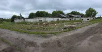 Коровник, 1056 кв.м, Тверская область, кадастровый номер 69:11:0111001:35. Адрес: Тверская обл., Калязинский р-н, Семендяевское с/п, д.Юрново.