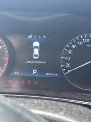 Hyundai Equus, 2015 года, 334 лс, 166274 км, АКПП, легковой автомобиль, модель VI (Equus, Centennial), VIN: XWEGH41DBG0001137.