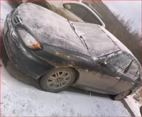Nissan Primera 2000, 114 лс, автомобиль легковой, марка: NISSAN PRIMERA, модель: 1,8 FAMIL, VIN: SJNFEAP11U0389871, гос. рег. номер: О107МК196, год изготовления: 2000, ТС в залоге у Общества с ограниченной ответственностью Микрокредитная компания "Корона"