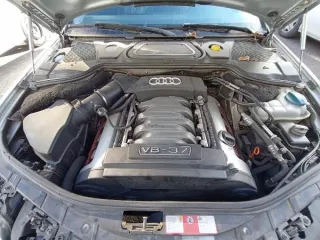 Автотранспортное средство автотранспортное средство марка (модель) AUDI A8 наименование (тип ТС) Легковые автом. седан категория ТС – В год изготовления 2003г. идентификационный номер (VIN) – WAUZZZ4E74N005189 модель, № двигателя – BFL-003597 шасси (рама) – отсутствует кузов (кабина, прицеп) №…