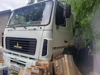 Грузовой автомобиль МАЗ 6312А9-320-010, 2012 г.в., г/н C076TB43, цвет белый, VIN Y3M6312A9C0000440, находящийся по адресу: Кировская область, г. Киров, д. Бони, ул. Андреевская, 41. На кабине слева внизу от фары вмятина, сколы ЛПК по корпусу, ржавчина по корпусу. Вид права – собственность…