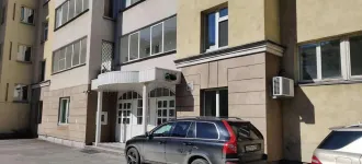 Трехкомнатная квартира 106,20 кв. м по адресу: Свердловская область, г. Екатеринбург, ул. Мельникова, д. 38, кв. 65. Кадастровый номер: 66:41:0303080:1193
