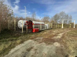 Сооружение 2024 кв.м Челябинская область сооружение дорожного транспорта. Площадь 2024 кв.м. Кадастр.№ 74:23:1011010:223. Адрес: Челяб.обл., с. Кундравы, ул. Больничная, по смежеству с АЗС.