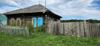 Административное здание ветучастка 40.4 кв. м с земельным участком 757 кв. м. Назначение: нежилое, этажность: 1. Кадастровые номера: 45:08:012901:1569 (здание), 45:08:012901:578 (земля). Категория земель: земли населенных пунктов, разрешенное использование: для эксплуатации и обслуживания здания…