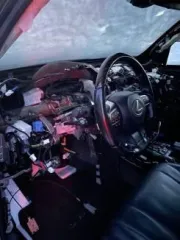 Lexus LX 570 VIN: JTJHY00WX04279138