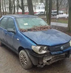 Fiat Albea, 2007 года, 77,6 лс, 100000 км. Легковой автомобиль марка/модель – Fiat Albea, год выпуска – 2007, VIN – U31780008Z109328, гос.номер – Р136УТ40. Техническое состояние транспортного средства: Автомобиль не на ходу. Не работает показание километража, пробит радиатор. Нет аккумулятора, нет…