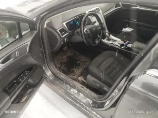 Ford Mondeo 2015 года выпуска. VIN: Z6FDXXEECDFY02083.