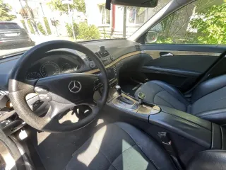 Mercedes-Benz E-Класс 2007, VIN: WDB2110521B225432, цвет кузова: Серый.