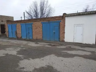 Нежилое помещение, Российская Федерация, Ставропольский край, городской округ город-курорт Пятигорск, город Пятигорск, улица Университетская, дом 2а. Кадастровый номер: 26:33:150213:766. Площадь: 887,4 квадратных метров. Этаж: цокольный, 1, 2, 3, 4.