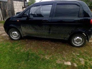 Легковой автомобиль Daewoo Matiz, 2008 года выпуска, цвет кораллово-черный. VIN: XWB4A11CD8A176679, ПТС: 13 ОС 779316. Страна-изготовитель: Узбекистан. Двигатель: бензиновый, модель FOCV, номер 001702KC1, мощность 51 л.с. (38 кВт), объем 796 см³. Кузовной номер: XWB4A11CD8A176679. Максимальная…