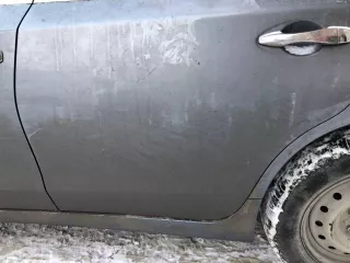Автомобиль марки NISSAN модель Teana, 2014 г.в. VIN номер Z8NBCAL33ES006052. 1 Подвеска заднего левого колеса –деформировано ,колесо развернуто по горизонту и вертикали 2 Диск колеса задний левый стоит не комплектный 3 Порог левый смещение передней левой части 4 Диск колеса передний левый…