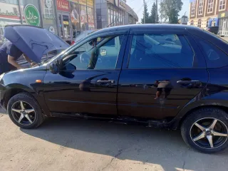 LADA Granta 2012 года, VIN XTA219010D0103936.