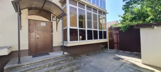 Жилое помещение 62,1 кв.м Краснодарский край, общая площадь 62,1 кв.м, местонахождение: 353915, Краснодарский край, г. Новороссийск, ул. Красина, д. 29, кв. 3, кадастровый номер: 23:47:0305052:64 С имуществом можно ознакомиться по адресу: 353915, Краснодарский край, г. Новороссийск, ул. Красина, д…