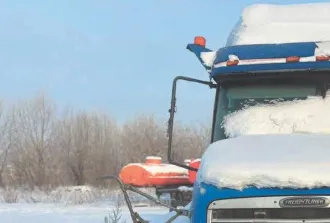Freightliner FLC1200, 2000, Седельный тягач, Automobile "Freightliner FLC1200", седельный тягач, VIN 1FUYSSEB61LG21113, 2000 г.в.