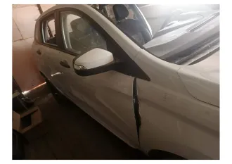 LADA XRAY, 2018 легковой автомобиль марки: LADA, модели: GAB110 LADA XRAY, год выпуска: 2018 г., идентификационный номер (VIN): XTAGAB110K1150068. Ознакомление с имуществом по месту его нахождения: 617064, Пермский край, Краснокамск г, Новолинейная ул, дом № 43, предварительно согласовав время с…