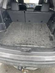Toyota Highlander 2014 автомобиль Toyota Highlander, 2014 года выпуска, цвет серый, VIN: 5TDDKRFH80S095451, государственный регистрационный номер O602УВ159. Автомобиль приехал на стоянку своим ходом. В настоящий момент автомобиль не заводится. Другой информации по имуществу нет.