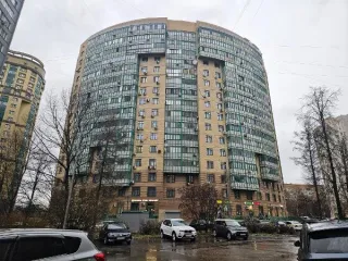 Нежилое помещение 24.9 кв. м, Москва по адресу: г. Москва, ш. Ленинградское, д. 130, корп. 1, машино-место 9 (Подвал № 0), кадастровый номер: 77:09:0001006:7199.