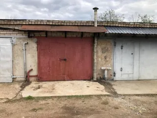 Нежилое помещение площадью 45,5 кв.м, кадастровый номер 43:42:000062:2351, расположенное по адресу: Кировская область, г. Кирово-Чепецк, тер. гк н-16, д. 1, пом. 3. Вид права – собственность. Обременение – аресты. Назначение нежилого помещения: Нежилое помещение Общая площадь: 45.5 Общие сведения…