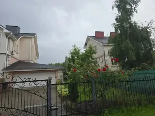 Жилой дом, общей площадью 351,1 кв. м, и земельный участок, общей площадью 1150 кв. м, в Московской области. Здание (жилой дом), расположенное по адресу: Московская область, городской округ Истра, территория НП по строительству и эксплуатации дачного поселка Котово, дом 13, кадастровый номер…