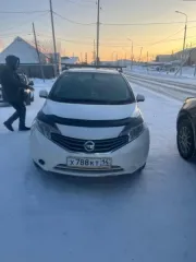 Nissan Note 2013 год выпуска, цвет белый, государственный номер Х788КТ14, номер кузова E12-062427. Местонахождение: РС(Я), Сунтарский район. Марка: Nissan, VIN номер: E12-062427, вид транспорта: наземный, год выпуска: 2013, модель: Note.