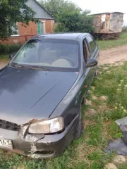 Hyundai Accent, 2003 год, кузов X7MCF41GP3D003263, двигатель G4EC1057425. Не на ходу.