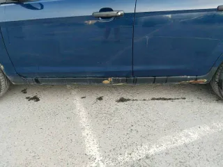 Ford Focus 2008 года, 80 л.с., пробег 183924 км. Кузов темно-синий. VIN: X9FPXXEEDP8A49066. Двигатель: ASDB8A49066.