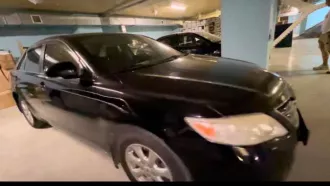 Toyota Camry, 2011 г.в., цвет кузова: черный, VIN JTNBE40K003206562, гос. номер А628НН154.