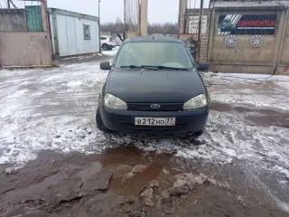 Lada Kalina, 2012, 81,6 лс, 363822 км. Техническое состояние транспортного средства: удовлетворительное, требуется ремонт. Не работает стеклоподъемник на правой передней двери. Имеется коррозия с левой стороны лобового стекла, на задних дверках авто.