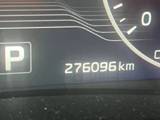 Kia Quoris 2017 года, 334 лс, 150000 км, АКПП. Автомобиль легковой, марка, модель: Kia Quoris; Идентификационный номер VIN: XWELW413BH0000715, год выпуска 2017