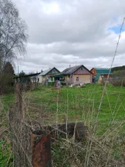 1/3 доля на земельный участок и дом в Московской обл, д. Ревякино Земельный участок с жилым домом площадью 33,8 кв.м., общей площадью 700 кв.м., доля в праве 1/3, расположенный по адресу: Московская область, Наро Фоминский район, с.п. Волченковское, д. Ревякино, уч. 26а, с кадастровым номером…