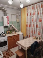 Калужская область, Ферзиковский район, улица Центральная, дом 15В, квартира 1. Продается 1/4 доля в квартире жилого назначения общей площадью 53 кв.м. Кадастровый номер: 40:22:164501:631.