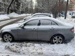 Mercedes-Benz C 200 Kompressor, 2007. Автомобиль MERCEDES-BENZ С 200 KOMPRESSOR, 2007 года выпуска, идентификационный номер VIN: WDD2040411F022496, цвет: серый, гос. номер Т200УХ52 в залоге у ООО ПКО "ЭОС" ОГРН 1077758117117.