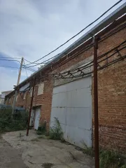 Электрооборудование для подстанции: трансформатор ТП 400 кВа – 6/0,4 кВ, КЛ 6КВ, L=2,2 км с проводящим кабелем от подстанции «Южной» до ТП 4547 (фидер 28) в количестве 1 шт; автомат ВА5644 1000 А в количестве 1 шт; шкаф высоковольтный КСО 386 в комплекте с шинным разъединителем ПР-2 – 5 шт; шкаф…