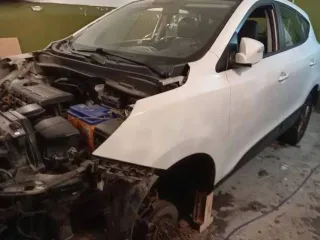 Hyundai ix35, 2012 года, 136 лс, 118000 км, АКПП еще Hyundai ix35, 2012 года, 136 лс, 118000 км, АКПП еще Автомобиль Hyundai IX 35, 2012 года выпуска, VIN TMAJU81BBDJ368499