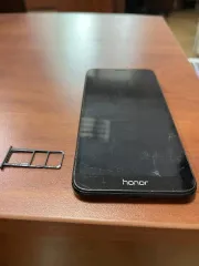 Сотовый телефон Honor синего цвета. Прямые. Телефоны. Б/У.