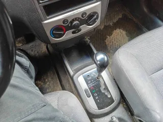 Chevrolet Aveo, 2006 года, 72 лс, 154 000 км, АКПП еще CHEVROLET Aveo 2006 г.в. X4XSA487J60000043. Пробег 154 тыс. км. к финансовому управляющего приехала своим ходом. Состояние на фото. Более подробное техническое состояние выясняйте самостоятельно в ходе осмотра. Организатор торгов нюансами…
