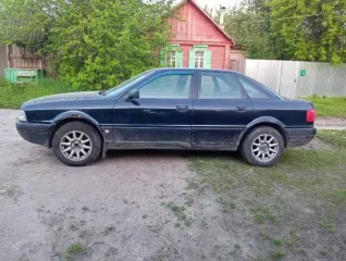 Audi 80, 1994 года, 90 лс, 420089 км, тип ТС легковой автомобиль, (VIN): WAUZZZ8CZRA205464, год изготовления ТС: 1994, мощность 90 л.с, цвет: синий, пробег 420 089 км. Кузов автомобиля требует сварочных и лакокрасочных работ. Автомобиль не заводится.