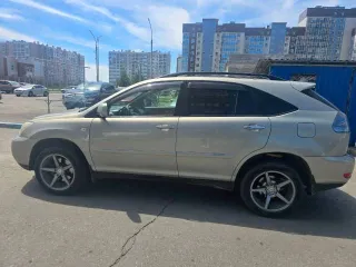 Lexus RX, 2008 года, 211 лс, 280000 км, АКПП. Автомобиль Lexus RX400H, 2008 г. в., VIN: JTJHW31U602059043. Техническое состояние: бывший в употреблении, имеет следы эксплуатации; требуются работы по тех обслуживанию. В отношении указанного транспортного средства зарегистрирован залог в пользу ВТБ…