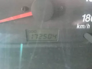 Suzuki Escudo, 1999 года выпуска, регистрационный номер С966КМ125, кузов TD62W101254.
