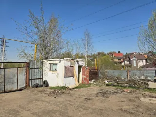 Нежилые здания площадью 7 кв.м, 85,7 кв.м и 481,6 кв.м, расположенные по адресу: Нижегородская область, г. Нижний Новгород, Приокский р-н, ул. Нижне-Валдайская, д. 32. Здание 7 кв.м, 1 этаж, кадастровый номер 52:18:0080221:6. Здание 85,7 кв.м, 2 этажа, кадастровый номер 52:18:0080221:7. Здание…