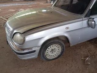 ГАЗ-31105 2004 года, VIN: XТН31105041236763. По данным ПТС 52 КТ 174569 от 07.07.2004: номер двигателя *40620D*43105344*, номер кузова 31105040026290, цвет буран, мощность 96.0 л.с., объем 2285 см³, бензиновый двигатель, разрешенная масса 1790 кг, снаряженная масса 1400 кг, изготовитель ОАО «ГАЗ»…