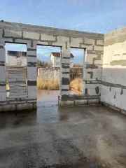 Два дома 154,1 кв.м и участки в Самарской области. Жилой дом, назначение – жилое, общей площадью 154,1 кв. м., расположенный по адресу: Самарская область, муниципальный район Волжский, сельское поселение Черноречье, село Черноречье, улица Овражная, дом 194, с кадастровым номером…