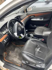 Автомобиль марки Lifan модель 214813 2013 г.в. VIN-номер X9W214813D0039243. С имуществом можно ознакомиться по адресу: 614060, Пермский край, г. Пермь, б-р Гагарина, д. 17, кв. 35, по предварительной записи у организатора торгов.