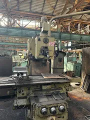 Вертикально-фрезерный станок FSS400, 1985 года выпуска. Внешне не разукомплектован, возможно отсутствие деталей.